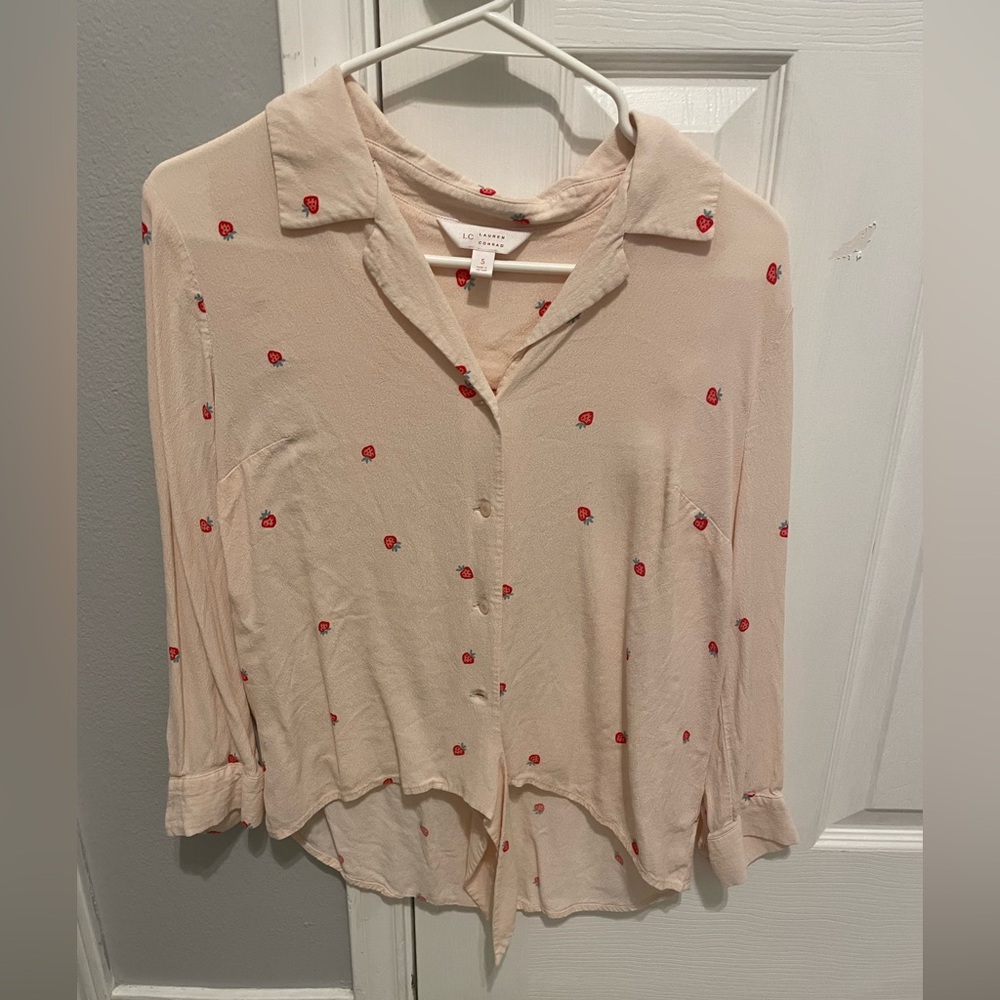 Lauren Conrad Small Strawberry Blouse